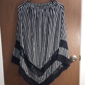Abercrombie Kids Monochrome Striped Skirt